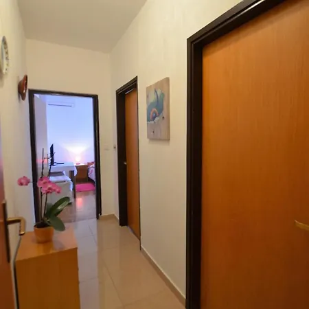 Rooms Tomc Guest house *